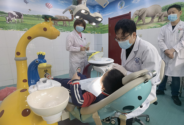馆陶县中医院开展儿童牙齿预防保健义诊活动