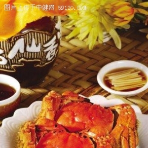 早孕期间的孕妇不宜吃螃蟹