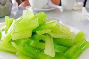 春季吃芹菜有助预防高血压