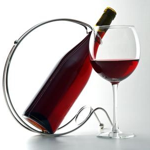 如何快速鉴别真假葡萄酒？