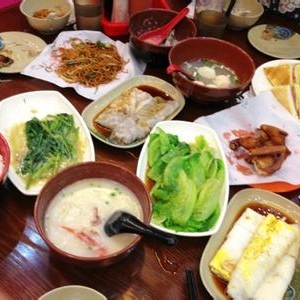 饮食禁忌—晚上不要吃这六类食物