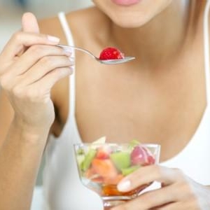 青春期少女节食减肥七个注意事项
