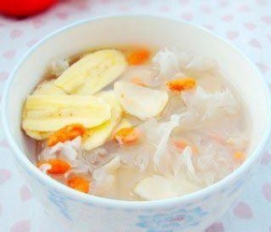 天气渐冷，推荐应对咳嗽痰多的两款食疗方