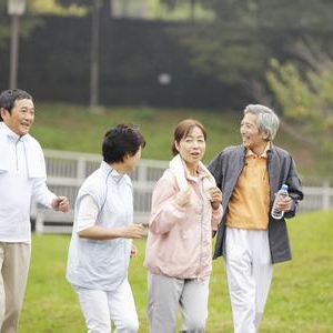 人到老年心脏不好 放慢生活的脚步