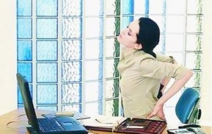 电脑前的健身操