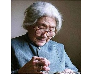 老人太节俭 当心影响健康