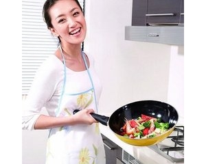 大火炒菜好吃却“伤”主妇