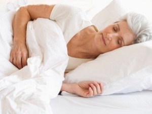 老人睡眠时间短属正常？