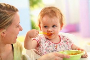 5成宝宝的吃饭顺序错误 影响营养吸收