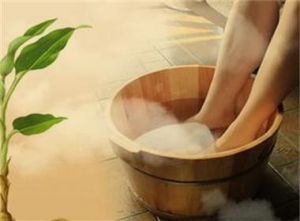 [第931期]热水泡脚猝死?专家为你解答