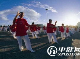 江苏76岁老人获两项国家专利