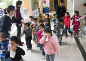 南昌幼儿园装修集体甲醛中毒俩孩子患败血症