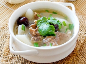 冬季进补：要喝美味暖身汤