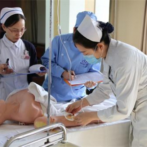 保定第一中医院举办静脉留置针操作技能考核