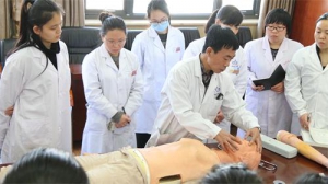 保定市第一中医院探索教学新模式 受学生欢迎