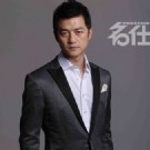 李亚鹏：爱能让伤痕成为荣耀
