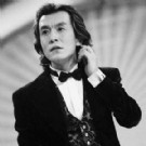 李咏节目《咏乐汇》亮相 被指天下节目一大抄