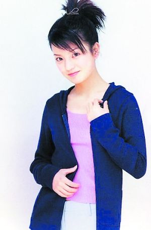 欧美版“小燕子” 与赵薇极度相似