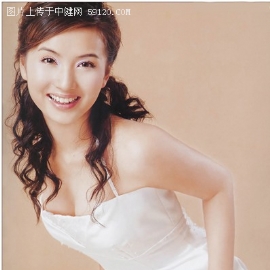 万人迷陈好婚纱照 性感低胸微露乳沟