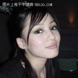 张韶涵亲妹妹张韶轩被偷拍靓照曝光