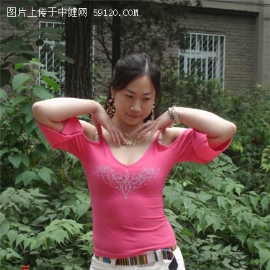 芙蓉姐姐最新红衣清纯照