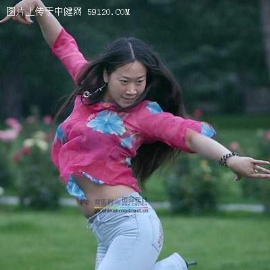 揭密网络当红美女的老底