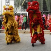 春节为什么要舞狮子